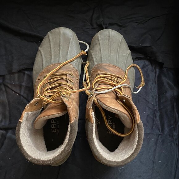 Sperry\'s
